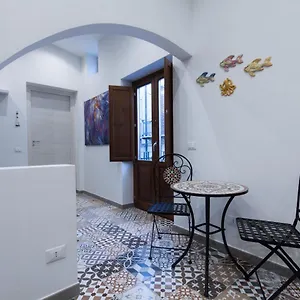 https://case-leonardo-e-romeo.sicilyhotelsitaly.net